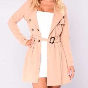 Fashion Nova “ways to go” trench coat SIZE small